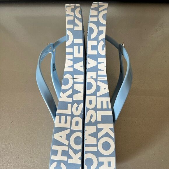 ‎Michael Kors Platform Flip Flops - Picture 7 of 12